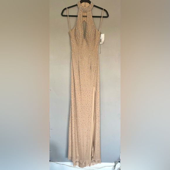 NWT La Femme Champagne Beaded Key Neck Mock Neck Evening Gown / Formal Dress - Picture 7 of 8